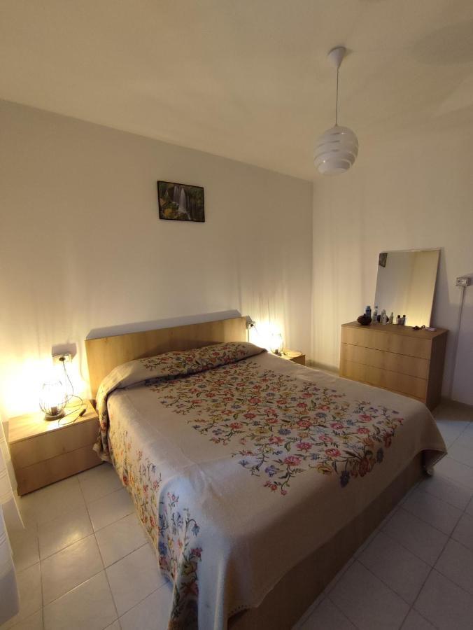 Flat White Apartment Kruje Bagian luar foto